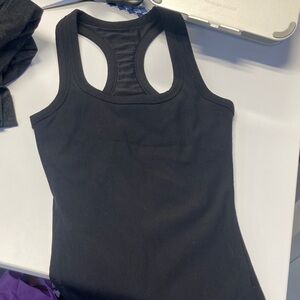 Women’s XS black rubbed racer back tank top